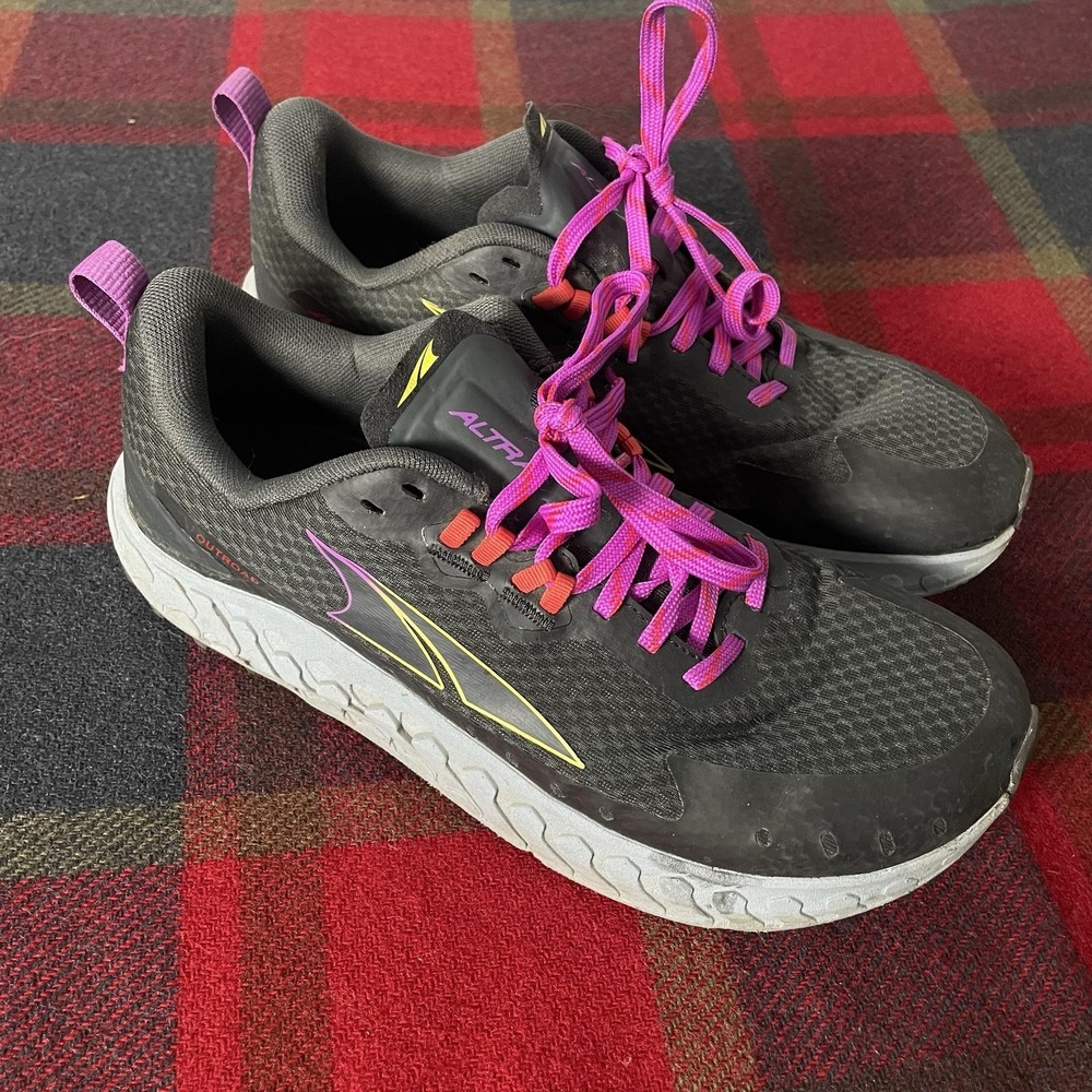 Altra Outroad Peak Womens Size 10 Black Trail Road Running Cushioned Sneakers